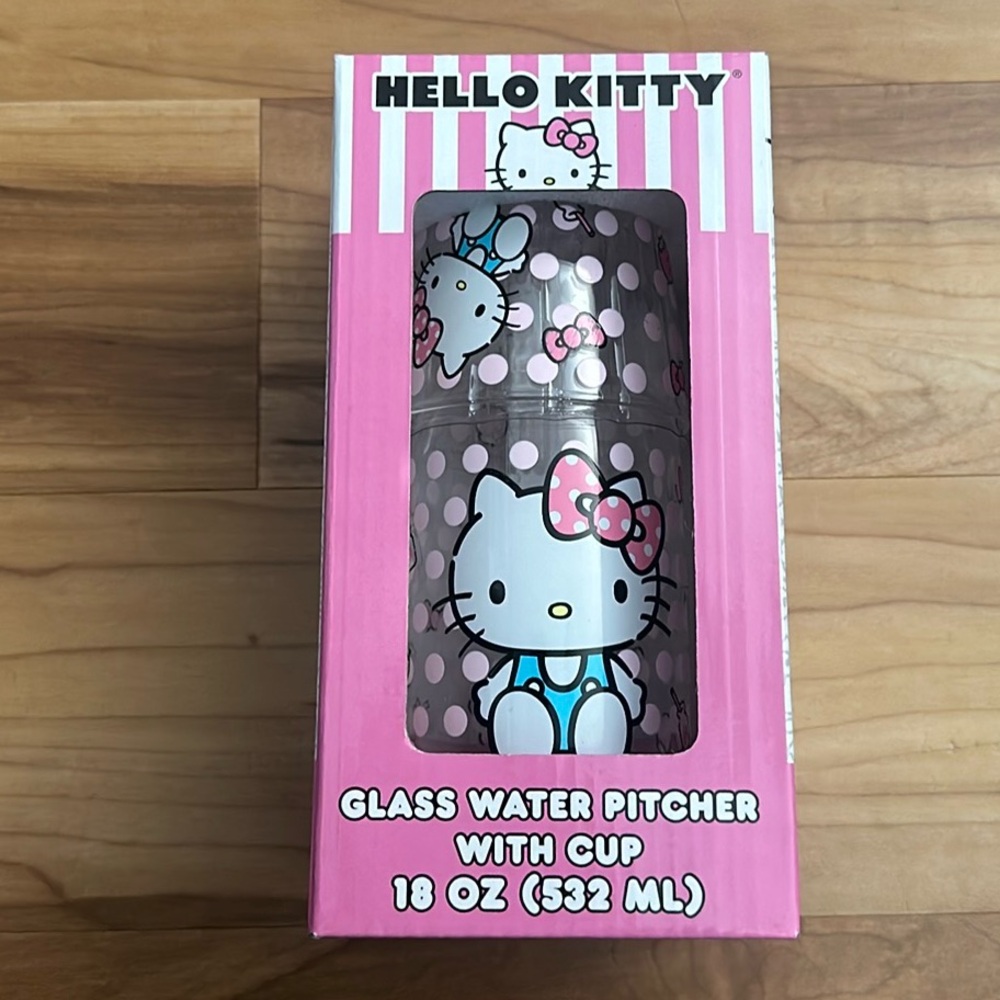 Hello kitty glass water pitcher with cup